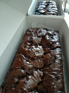 Foto resep Brownies Panggang Fudgy, Chewy dan Legit