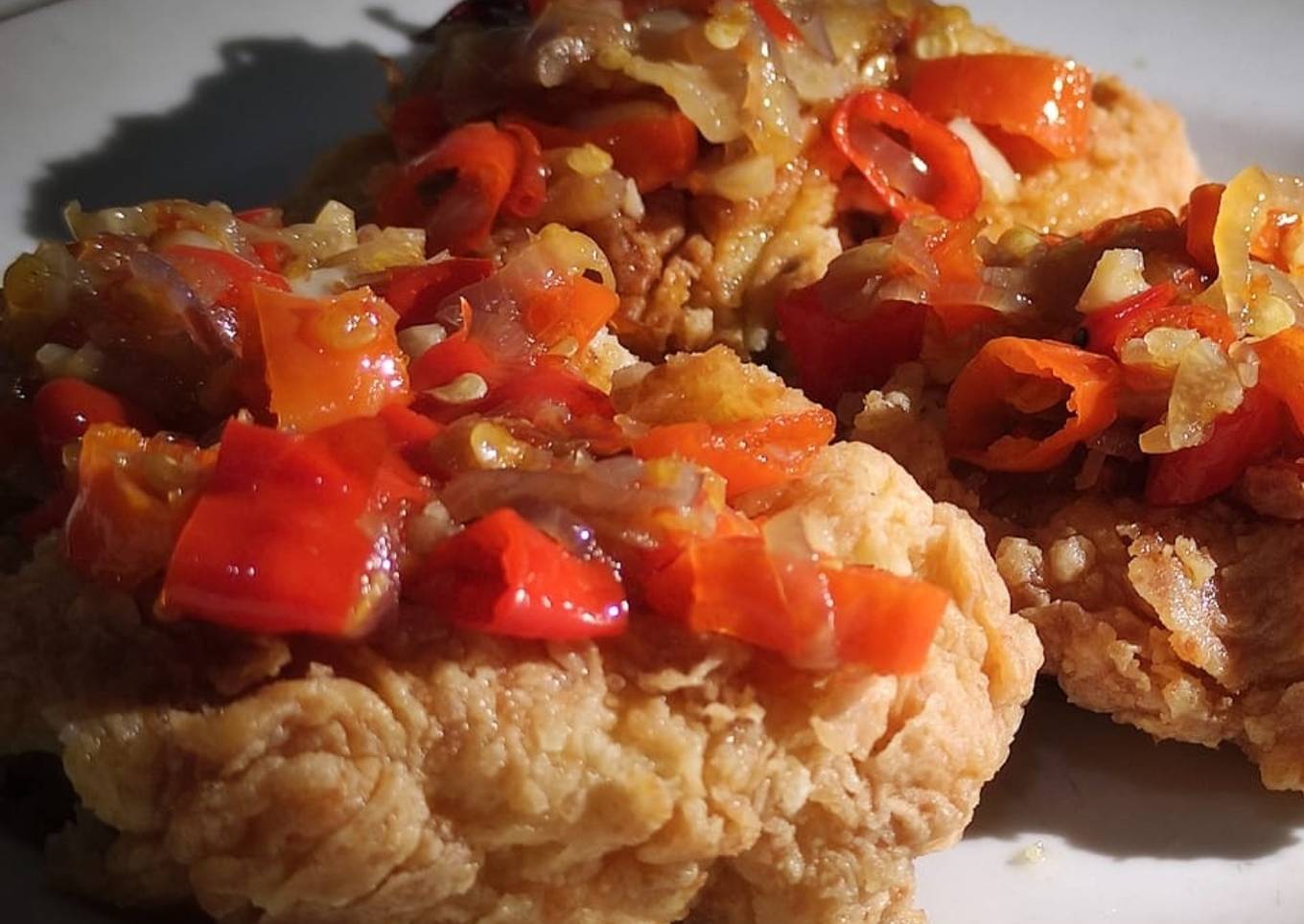 Ayam Geprek Sambal Embe Ala Geprek Bensu