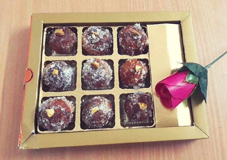 Recipe of Favorite Dry Gulabjamun with Milk Powder