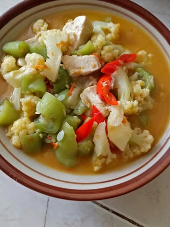 Langkah Gampang Membikin Resep Tumis kembang kol yang Lezat Sekali Anti Ribet, Lezat Sekali