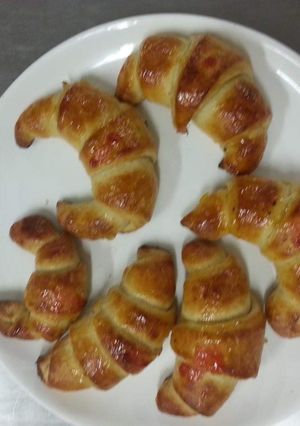 A picture of Croissants.