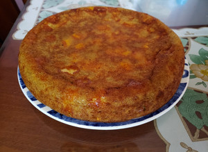 Una foto de Torta de plátano maduro con queso