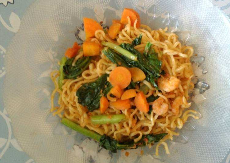 Resep Mie goreng sayur dan udang Anti Gagal