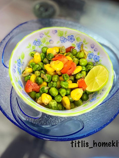 A picture of Three Color Corn Matar Chaat.