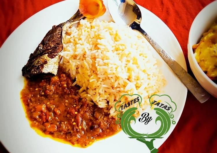 Steps to Make Awsome White Rice and Stew with fried fish Cooking Basics for Beginners