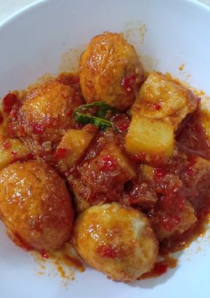 Foto resep Kentang Telur Bumbu Bali