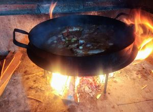Una foto de Chorizos a la pomarola al disco