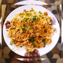 A picture of BOMBAY MIX BHELPURI.