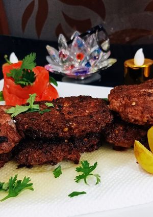 A picture of Chapli kabab.