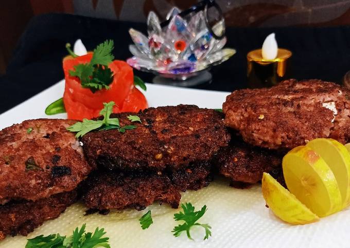 Chapli Kabab Recipe By Kehkashan Siddique Cookpad