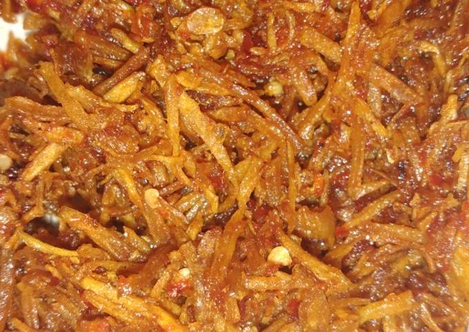 Resep: Sambal goreng kering ubi/tela kuning Yang Enak