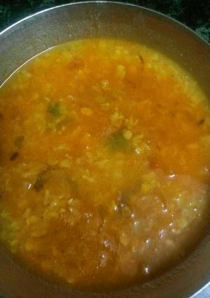A picture of Yellow dal.