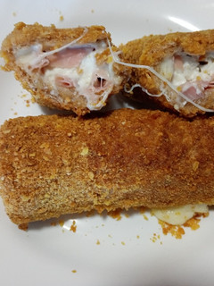 Una foto de Rollitos de jamón y queso feta