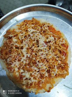 ચીઝ મેગી ઉત્તપમ (Cheese Maggi Uttpam Recipe In Gujarati) રેસીપી મુખ્ય ફોટો