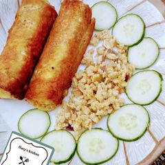 A picture of Breakfast bread roll.