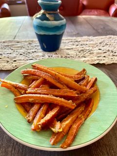 Una foto de Zanahorias al horno, snack saludable! Y muy fácil de hacer