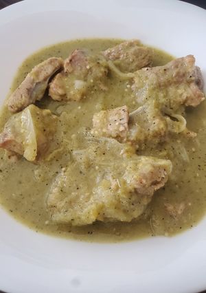 Una foto de Costillas en salsa verde