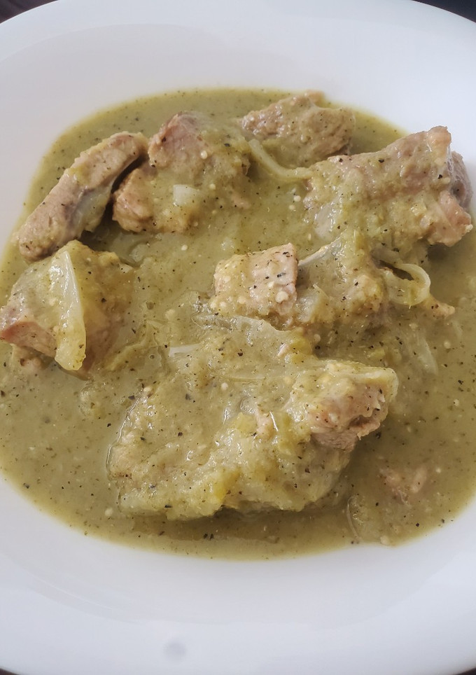 Una foto de Costillas en salsa verde