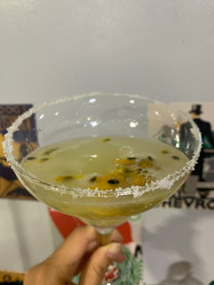 Una foto de Tequila Margarita Maracuyento