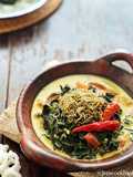 Gulai Singkong Teri (Anchovy Cassava Leaves Gulai)
