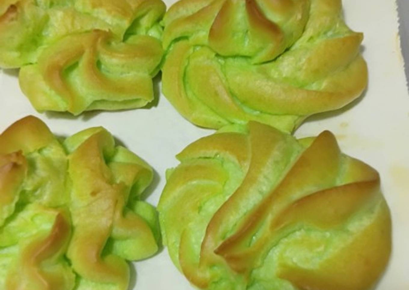 Kue Soes/sus pandan