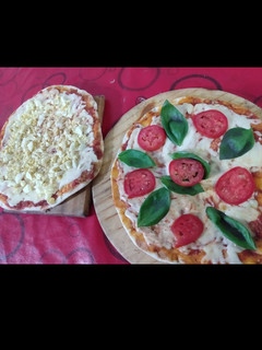Una foto de Pizzas