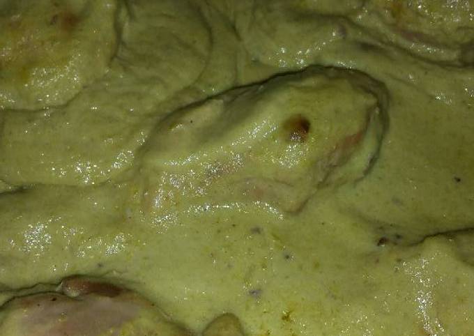 Creamy green chicken/pollo en crema
