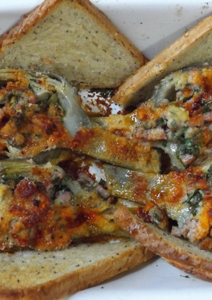 Una foto de Alcachofas rellenas y gratinadas