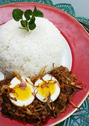 বাদামী ডিম ভুনা রেসিপির প্রধান ছবি