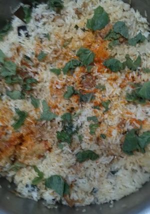 A picture of Quick chicken Biryani.
