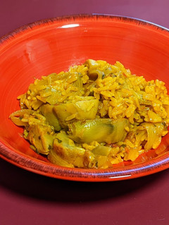 Una foto de Sabroso arroz con alcachofas
