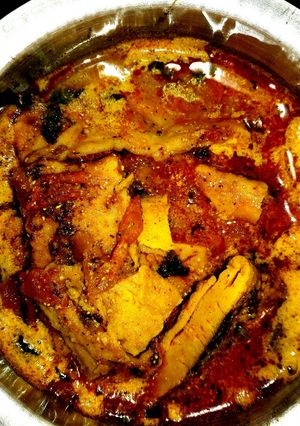 A picture of Besan ki machhli.
