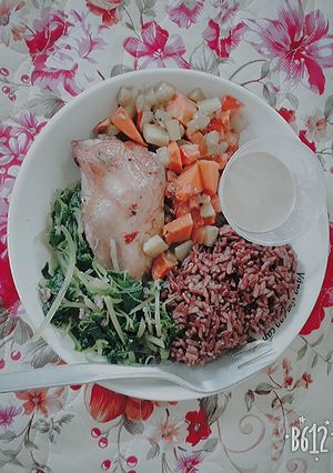 Hình của món Eat clean 2 - Cơm gạo lứt châu âu.