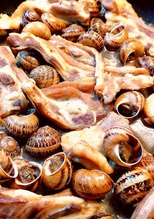 Una foto de Cuello de cordero guisado con caracoles