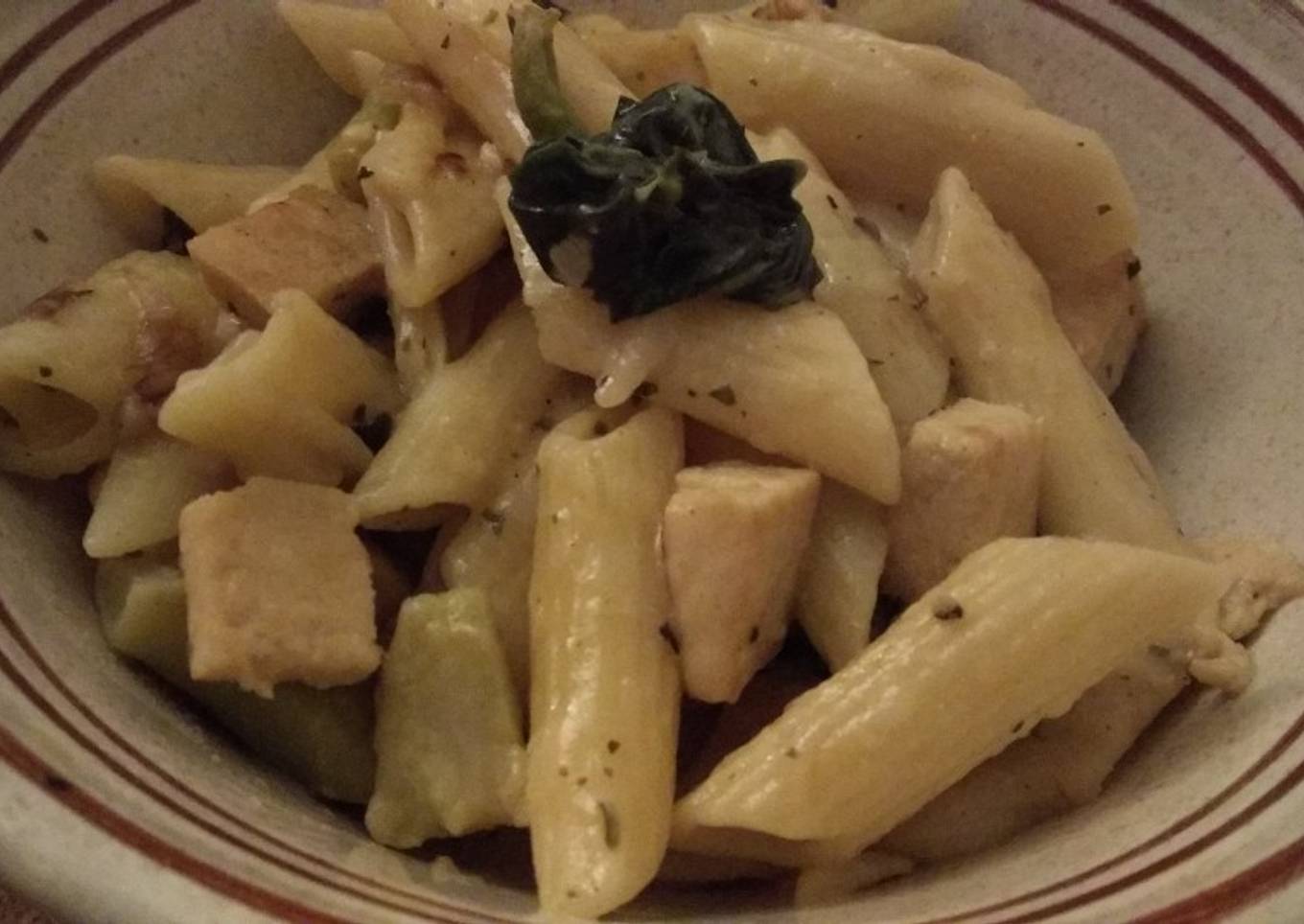 Vegan White Sauce Pasta