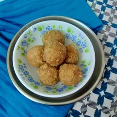 A picture of Churma laddu in style.