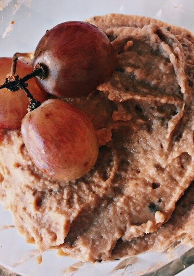 Una foto de Hummus de remolacha 🍂