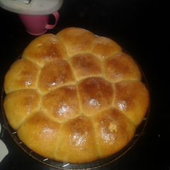 A picture of Dinner rolls / Scones.