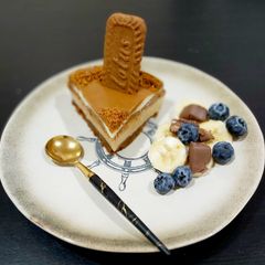A picture of Lotus biscoff cheesecake (no bake).