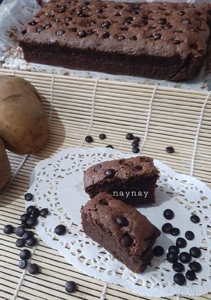 Foto resep Broken PangCho (Brownies Kentang Panggang Chocochips)
