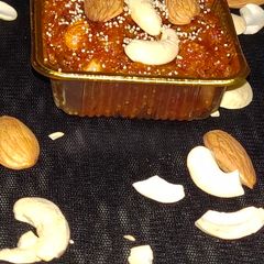 A picture of Gajar ka halwa 😋😋.