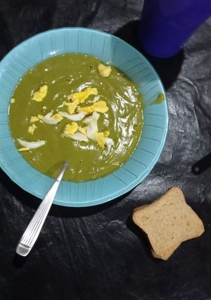 Una foto de Sopa crema de espinaca y zanahoria 🥬