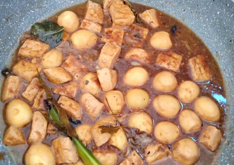 Semur Telur Puyuh vs Tahu