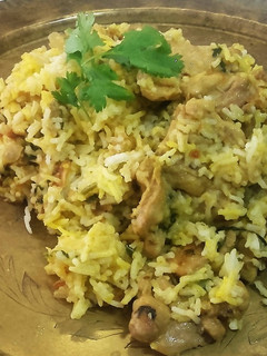 Una foto de Biryani de pollo / Chicken biryani