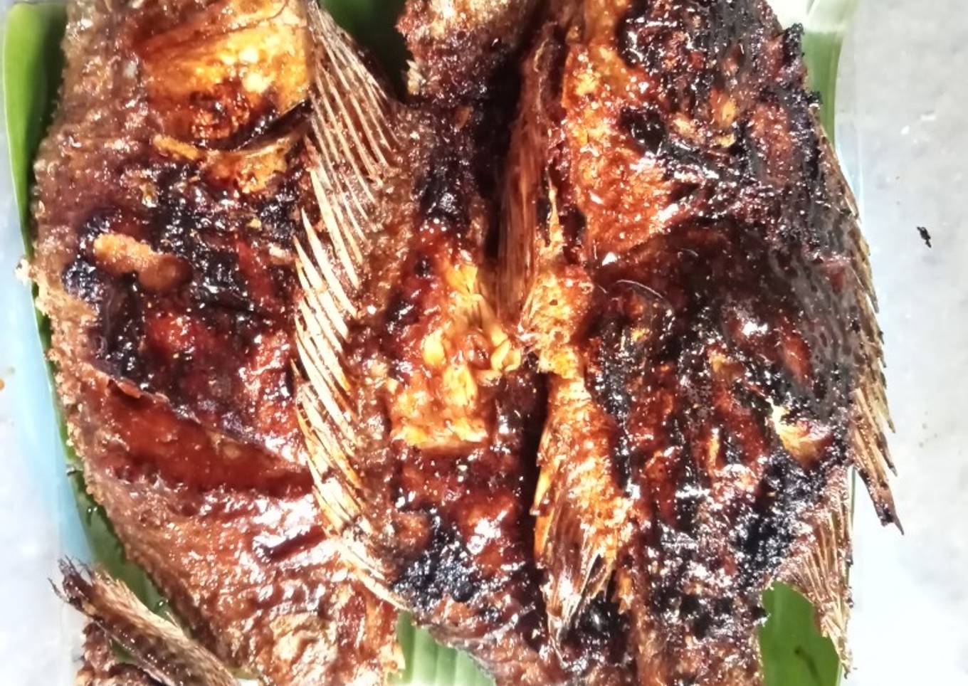 Ikan mujaer bakar madu