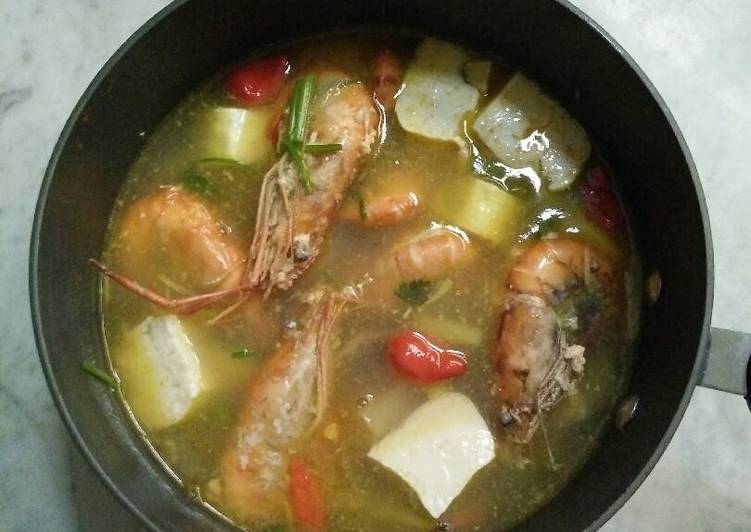 Sup tahu udang galah