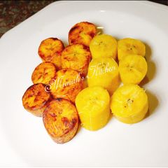 A picture of Boiled and fried plantain.