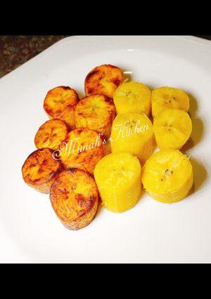 A picture of Boiled and fried plantain.