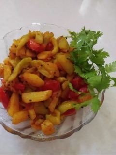 परवल आलू की सब्जी (parwal aloo ki sabzi recipe in Hindi) रेसिपी मुख्य फोटो