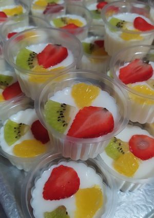Foto resep Silky puding cup topping buah segar